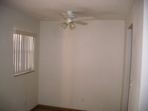 808-12-DiningArea2