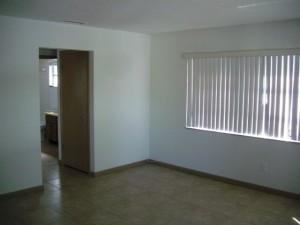 808-12-LivingRoom-2