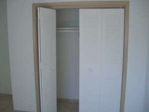 808-12-bedroom3-sm